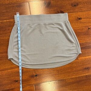 Athleta Grey skirt size small.